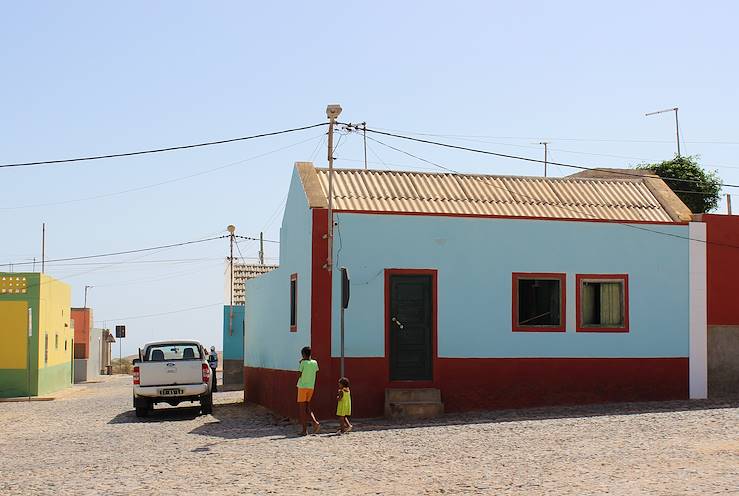 Itineraries São Vicente - Santo Antão - Santiago - Boa Vista