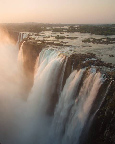 Itineraries Botswana - Chobe National Park - Victoria Falls - Okavango Delta - Khwai